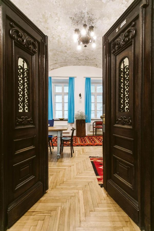 The Chapel - History, Tradition, Luxury Budapeste Exterior foto